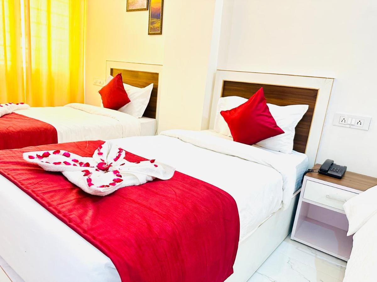 רישיקש Hotel Srp מראה חיצוני תמונה