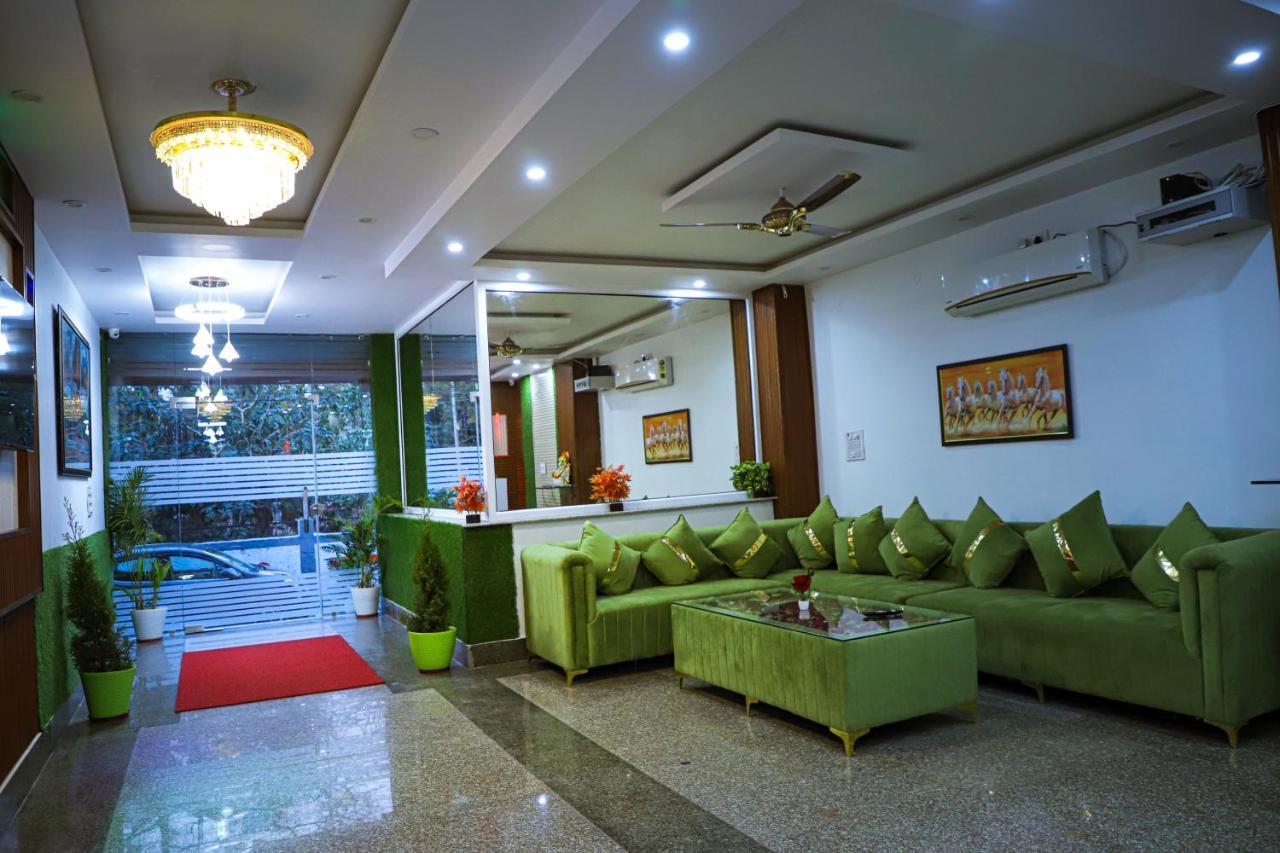 רישיקש Hotel Srp מראה חיצוני תמונה